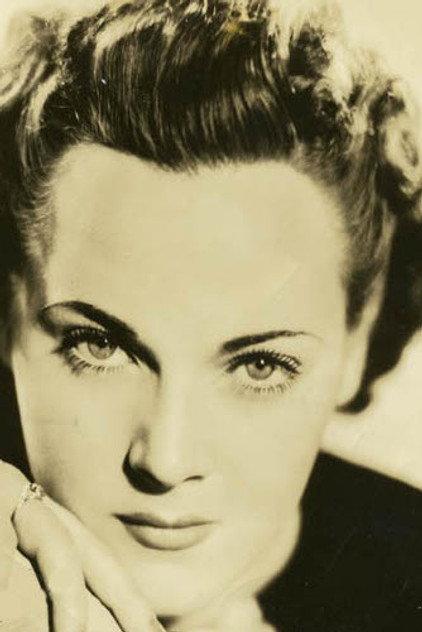 Rose Anne Stevens - Actor Profile Photo