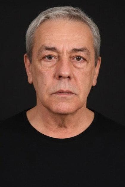 Münir Akça - Actor Profile Photo