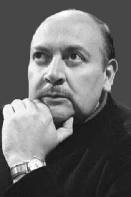 Eduardo Alcaraz - Actor Profile Photo