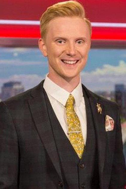 Owain Wyn Evans - Actor Profile Photo