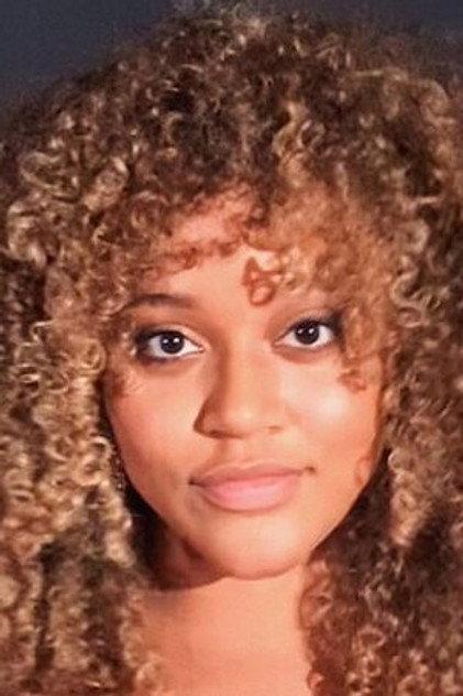 Quinty Misiedjan - Actor Profile Photo