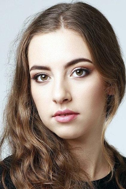 Jeanne Buchard - Actor Profile Photo