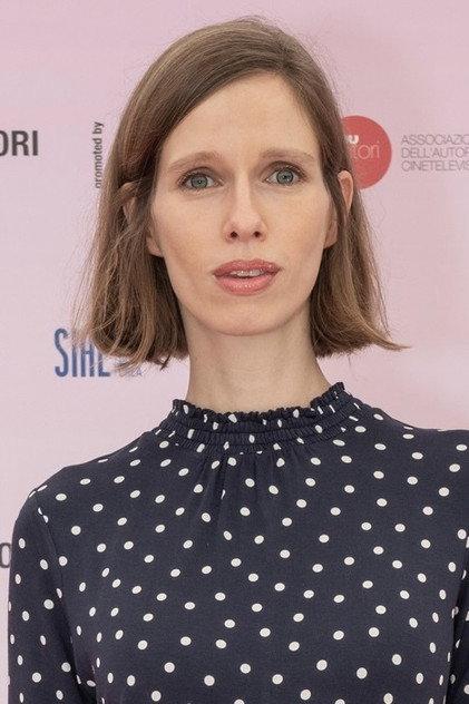 Lili Horvát - Actor Profile Photo