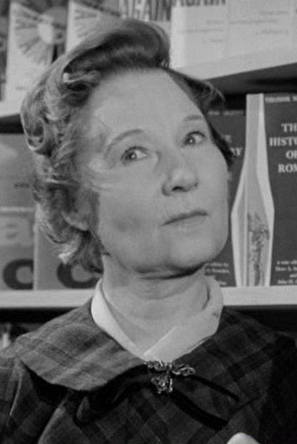 Paula Trueman - Actor Profile Photo