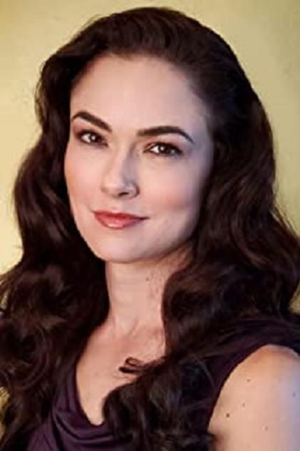 Lorrisa Julianus - Actor Profile Photo