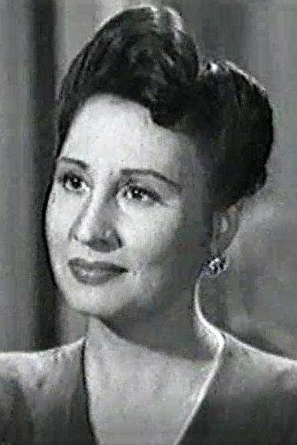 Consuelo de Nieva - Actor Profile Photo