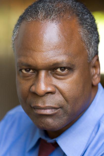 Kim Estes - Actor Profile Photo