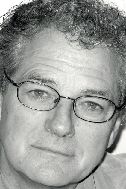 Robert Lloyd - Actor Profile Photo