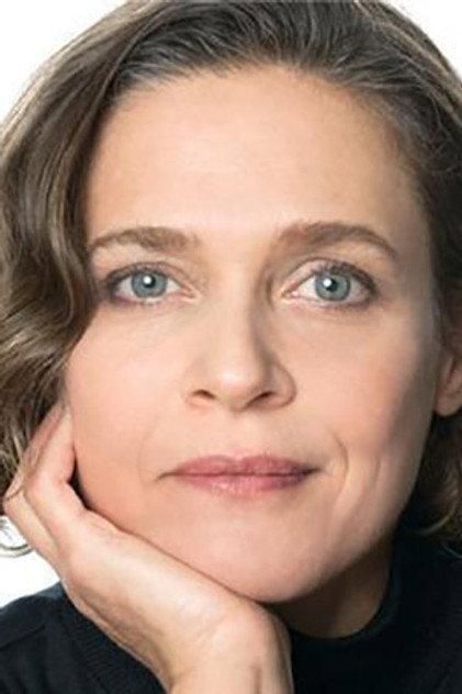 Andrea Leigh - Actor Profile Photo