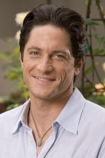 David Conrad - Actor Profile Photo