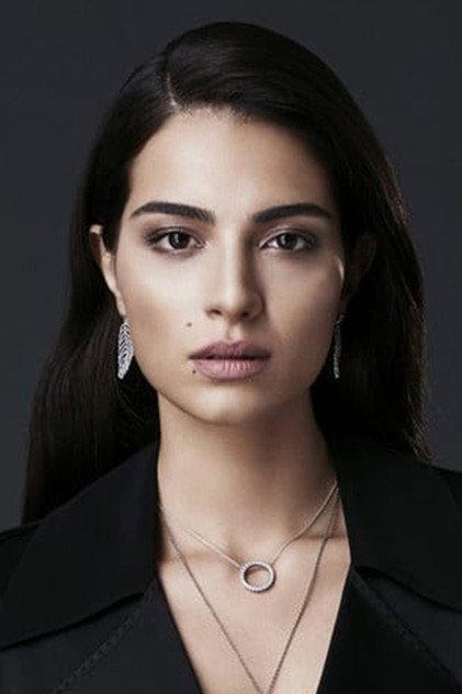 Melisa Aslı Pamuk - Actor Profile Photo