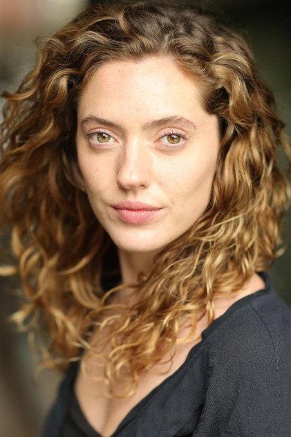Sinead MacInnes - Actor Profile Photo