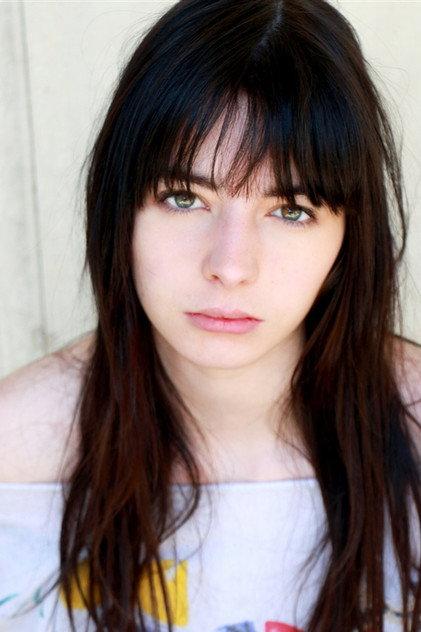 Léa Rougeron - Actor Profile Photo