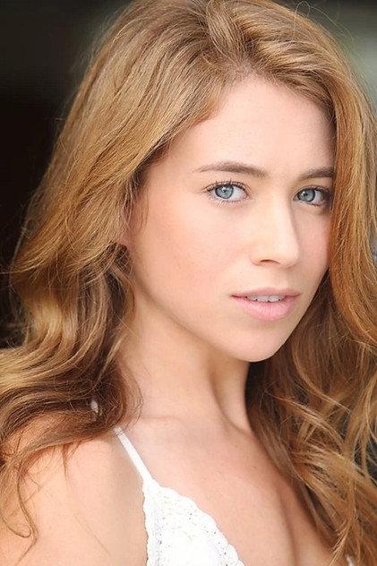 Alix Schwartz - Actor Profile Photo