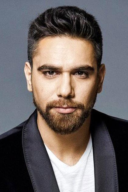Kadir Doğulu - Actor Profile Photo