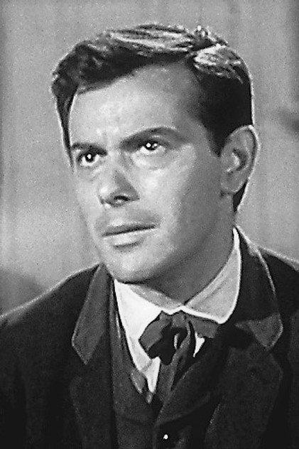 Dan Barton - Actor Profile Photo
