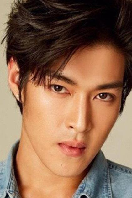 Khunnarong Pratesrat - Actor Profile Photo