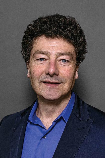 Antoni Cimolino - Actor Profile Photo