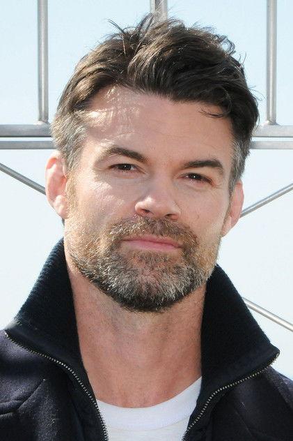 Daniel Gillies - Actor Profile Photo