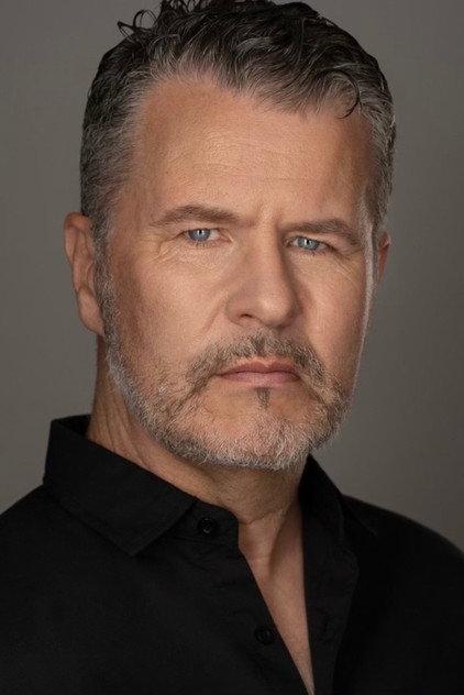Alastair Thomson Mills - Actor Profile Photo