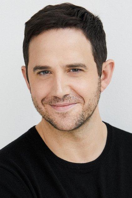 Santino Fontana - Actor Profile Photo