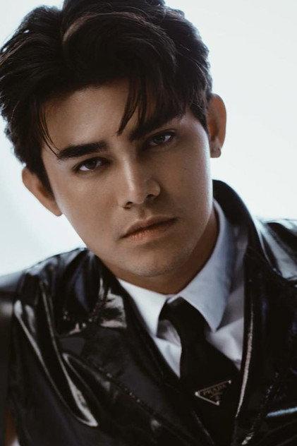 Iñigo Pascual - Actor Profile Photo