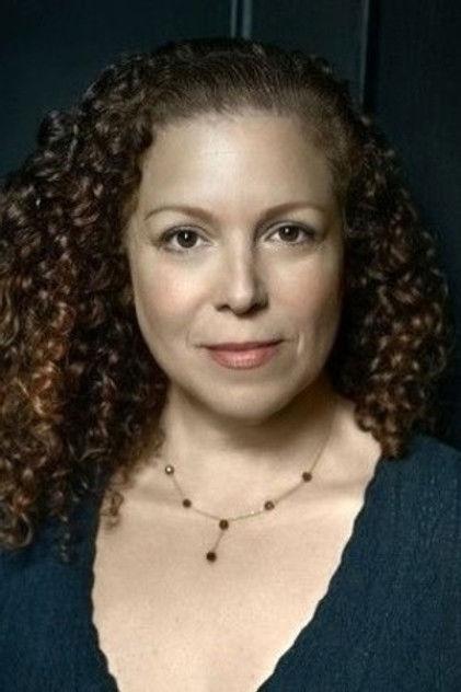 Laura Dean - Actor Profile Photo