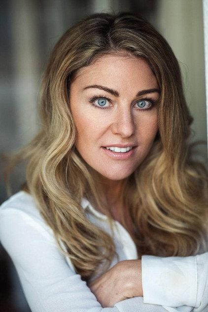 Nadine Arents - Actor Profile Photo