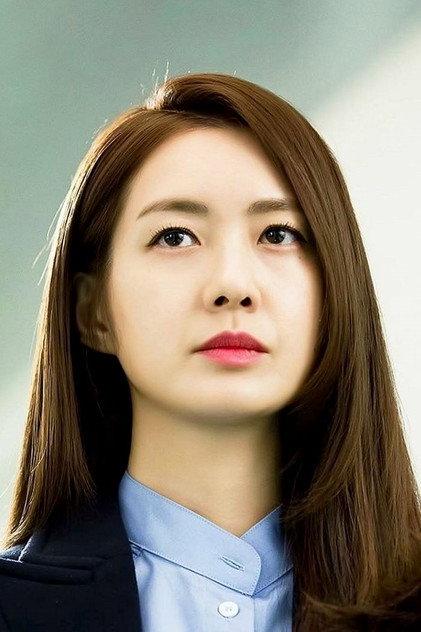 Lee Yo-won - Actor Profile Photo