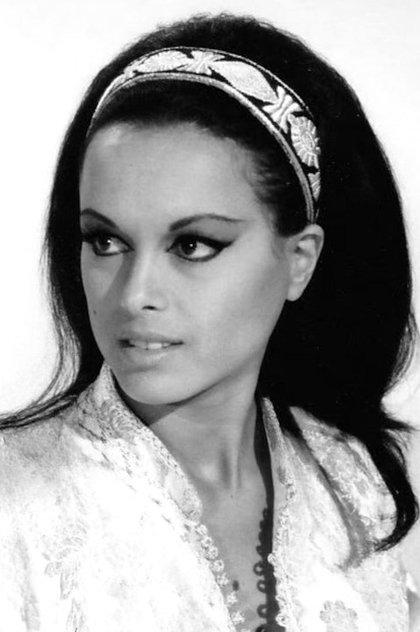 Aliza Gur - Actor Profile Photo