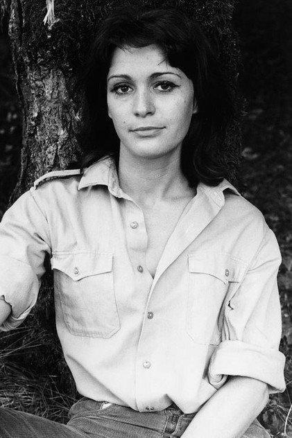Alexandra Kluge - Actor Profile Photo