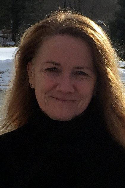 Caroline Winterson - Actor Profile Photo