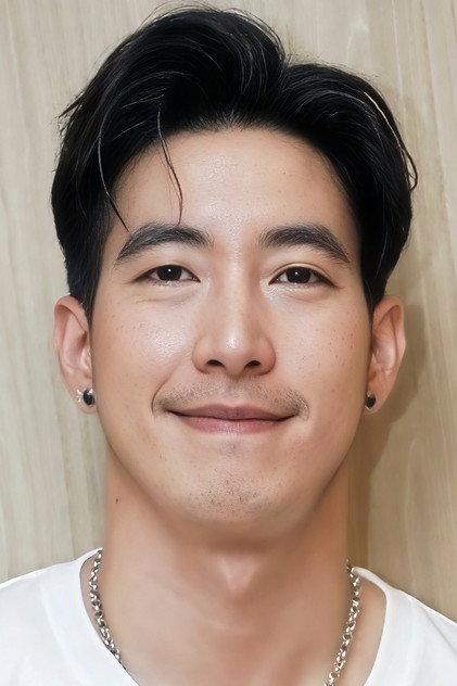 Phakin Khamwilaisak - Actor Profile Photo