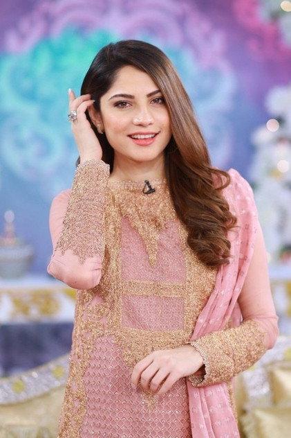 Neelam Muneer - Actor Profile Photo