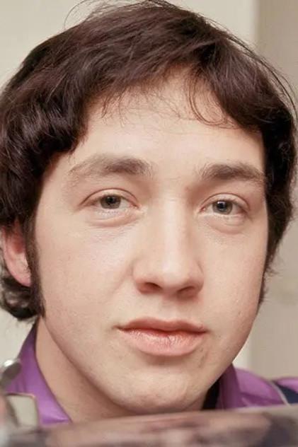 George Young - Actor Profile Photo