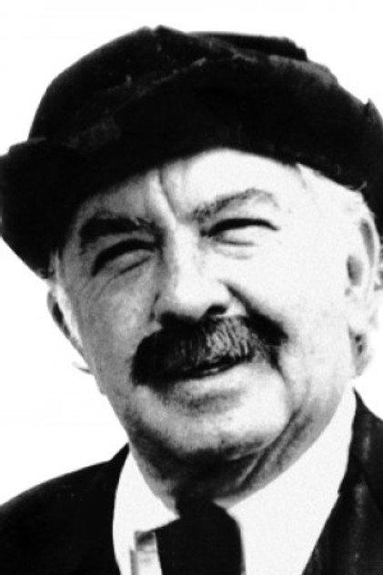 Ernesto Albán - Actor Profile Photo
