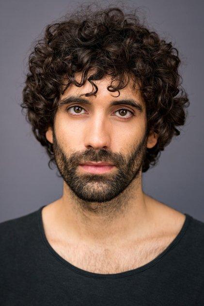 Tamar Novas - Actor Profile Photo