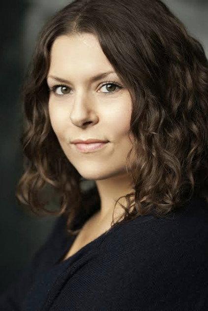 Jessica Carroll - Actor Profile Photo