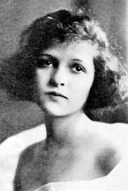 Betty Hilburn - Actor Profile Photo
