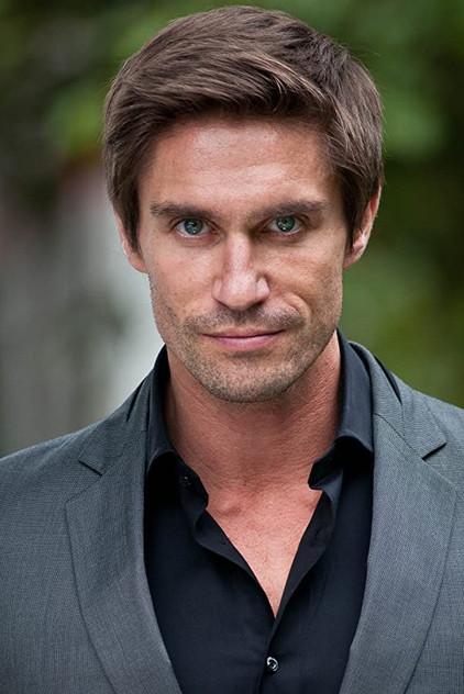 Michael Rowe - Actor Profile Photo