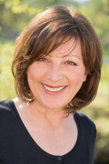 Bettina Redlich - Actor Profile Photo