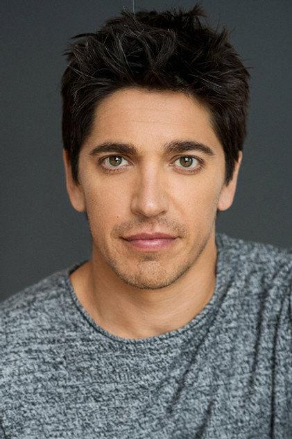 Yan England - Actor Profile Photo