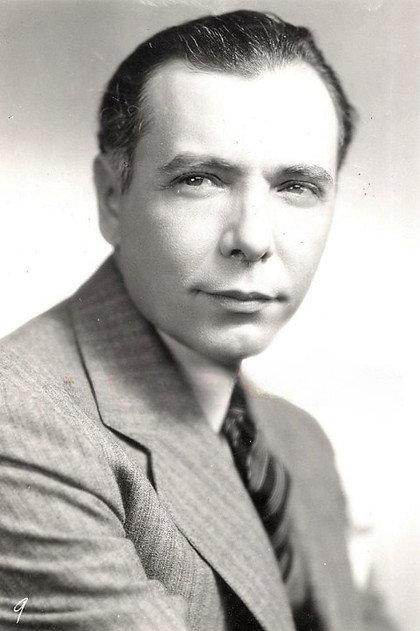 Georges Renavent - Actor Profile Photo