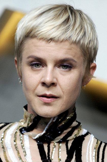 Robyn - Actor Profile Photo