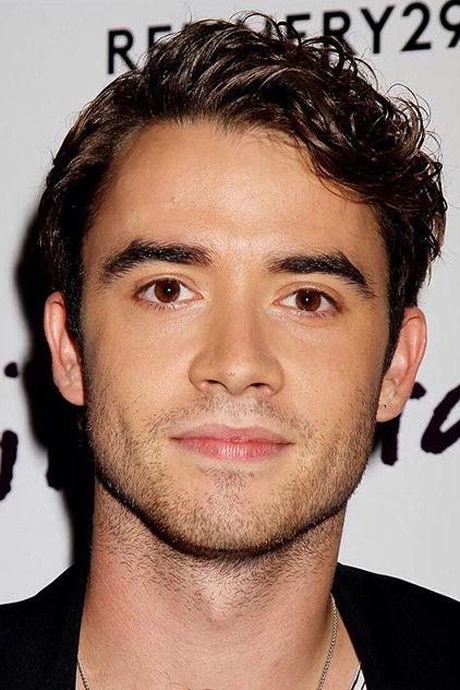 Jamie Blackley - Actor Profile Photo