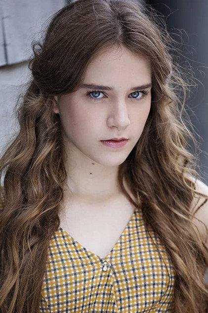 Zoe King - Actor Profile Photo