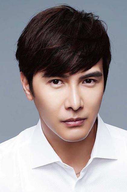 Melvin Sia - Actor Profile Photo