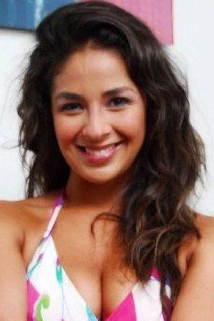 Carolina Oliva - Actor Profile Photo