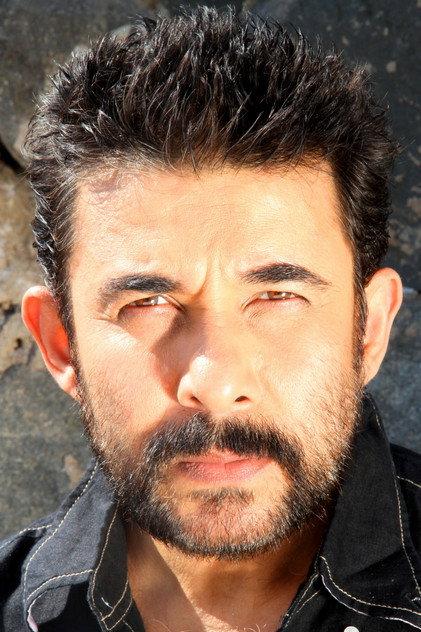 Deepak Tijori - Actor Profile Photo