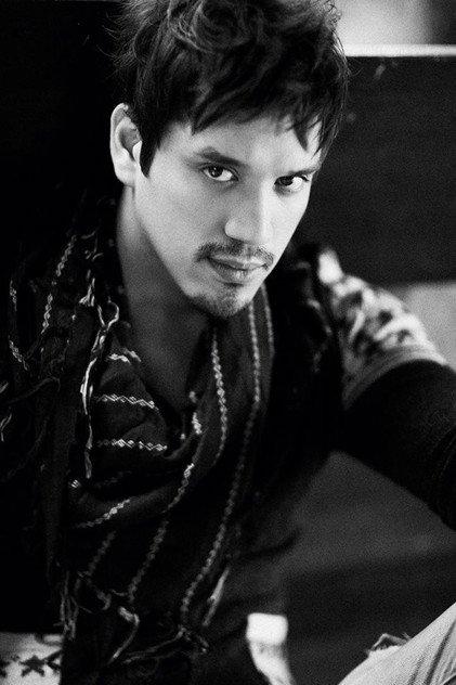 Carlo Gonzalez - Actor Profile Photo